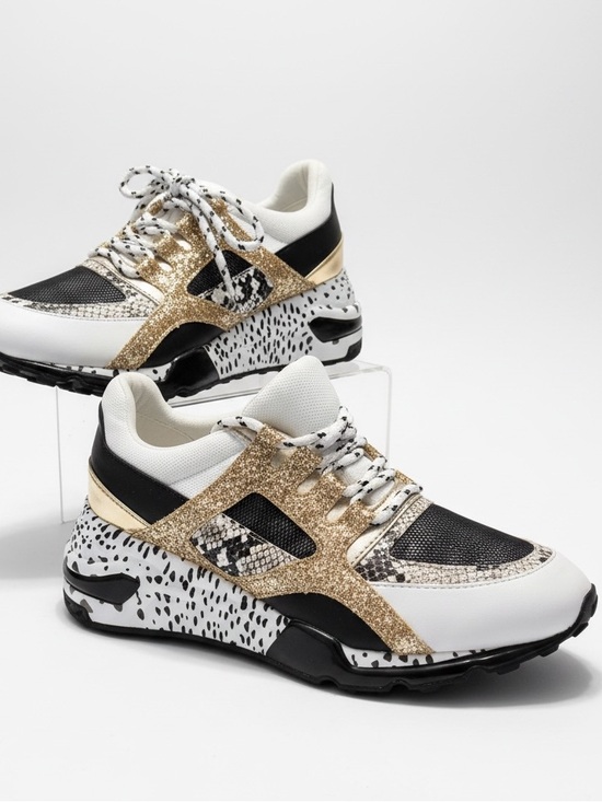 Steve Madden Shoes - Steve Madden Sneakers Women’s Size 9 Women's / Girls Barra Gold Multi Glitter